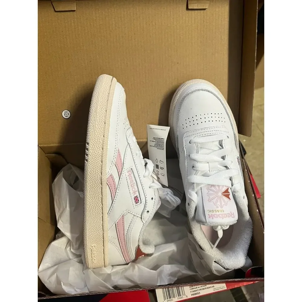 Reebok Women's Club C 85 Sneaker White/Pink ( FTWWHT/FROBER/BAKEAR) 8‎